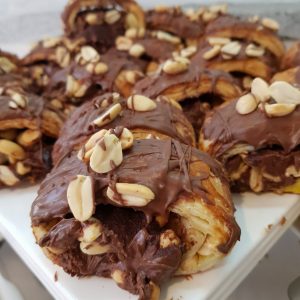 Croissant de Chocolate com Amendoim